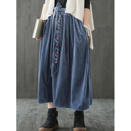 Vintage Women Pleated Pleuche Embroidery Elastic Waist Skirts